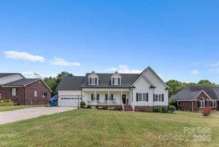 2261 Stallings Road, Harrisburg, NC 28075