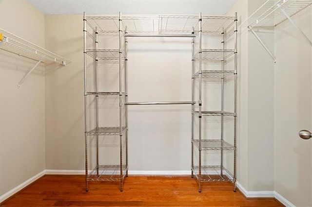 1411 Oakridge Circle, Decatur, GA 30033