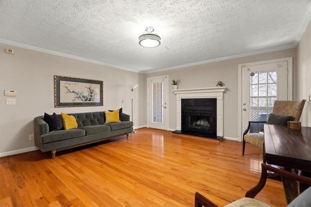 1411 Oakridge Circle, Decatur, GA 30033