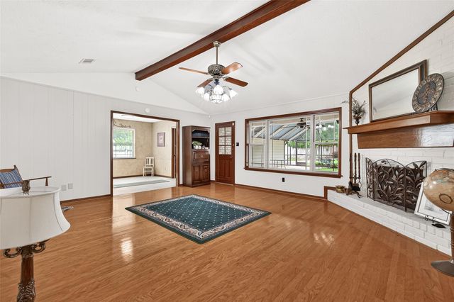 737 Holly Springs Drive, Conroe, TX 77302