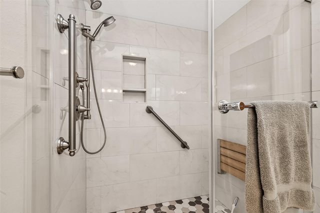 737 Holly Springs Drive, Conroe, TX 77302