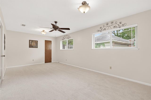 737 Holly Springs Drive, Conroe, TX 77302