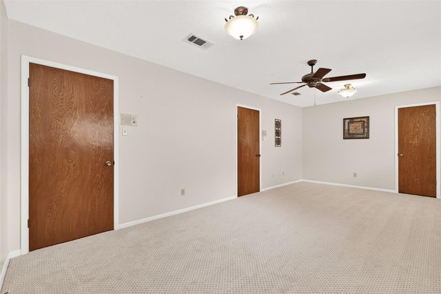 737 Holly Springs Drive, Conroe, TX 77302