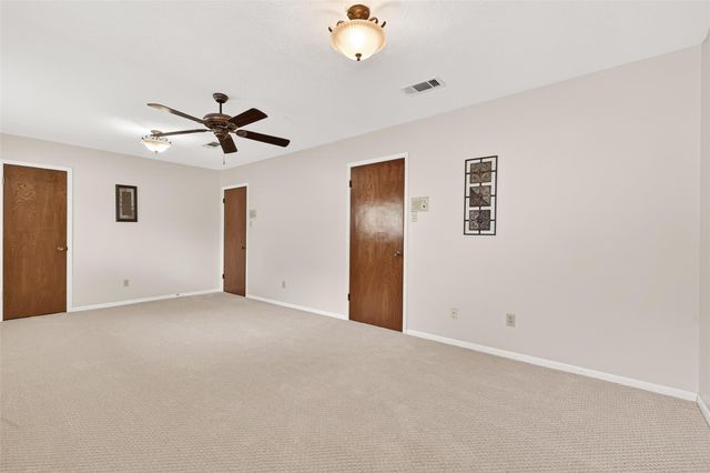 737 Holly Springs Drive, Conroe, TX 77302
