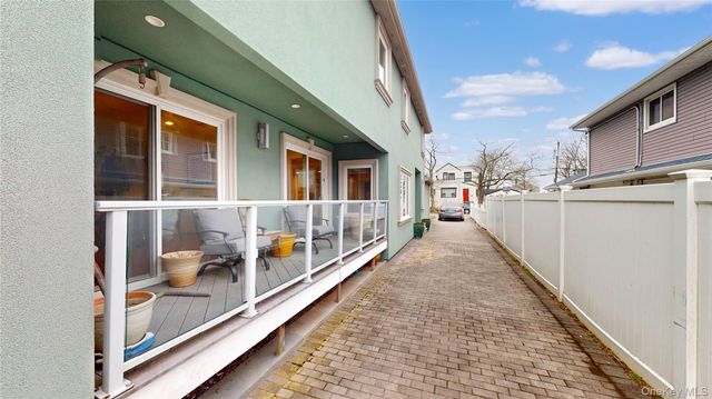 145 Kingston Boulevard, Island Park, NY 11558