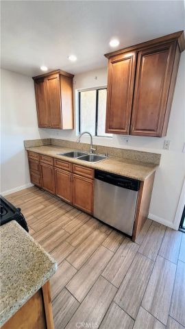 15351 Orange Avenue 26, Paramount, CA 90723