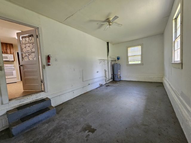 1308 Maple St, Greenbrier, TN 37073