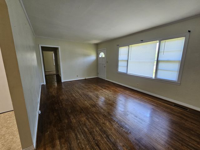 1308 Maple St, Greenbrier, TN 37073