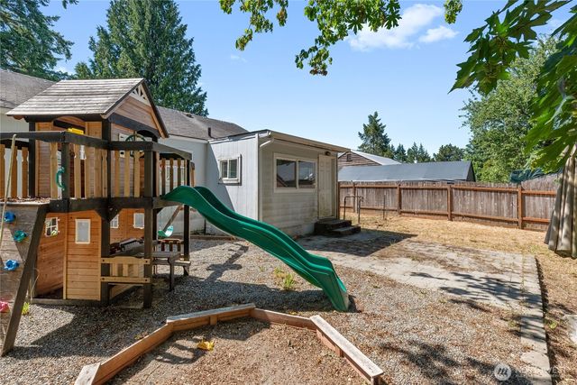 1369 Sherman Avenue, Port Orchard, WA 98366