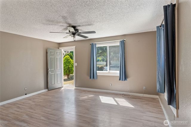 1369 Sherman Avenue, Port Orchard, WA 98366