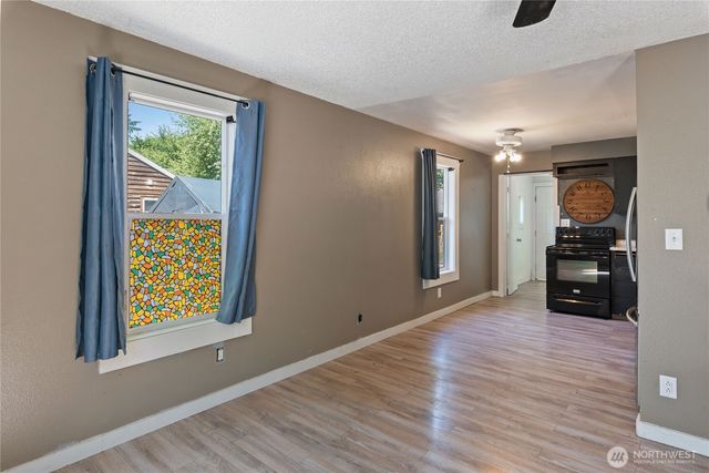 1369 Sherman Avenue, Port Orchard, WA 98366