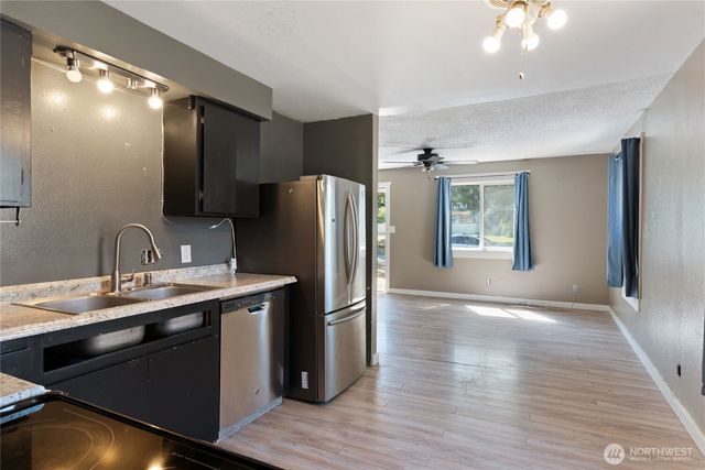 1369 Sherman Avenue, Port Orchard, WA 98366