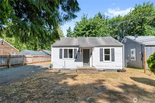 1369 Sherman Avenue, Port Orchard, WA 98366
