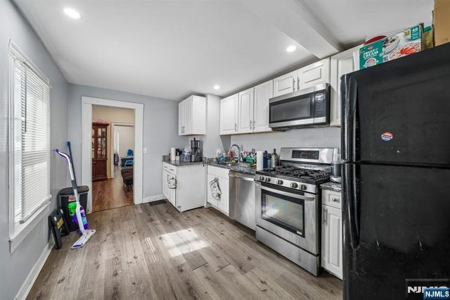 44 State Street, East Orange, NJ 07017