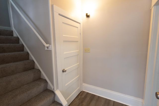 678 Hawthorne Avenue East, Saint Paul, MN 55106