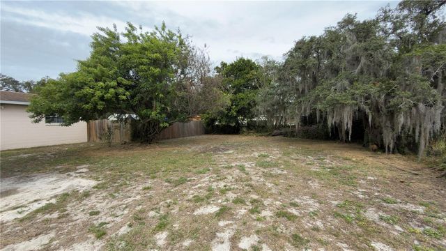 713 SEARS AVENUE NE, Winter Haven, FL 33881