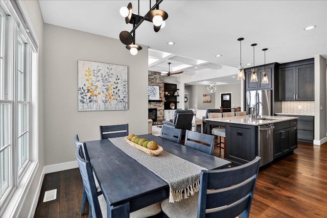 6653 Morning Dew Lane, Sun Prairie, WI 53590