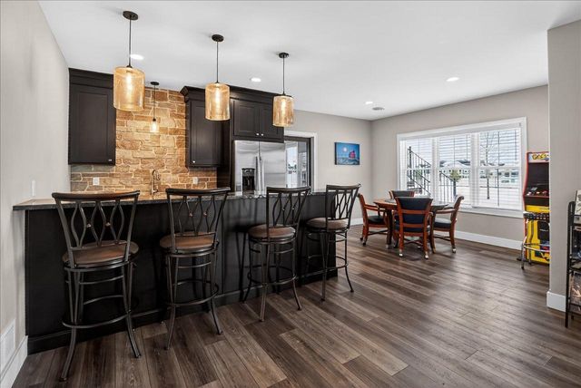 6653 Morning Dew Lane, Sun Prairie, WI 53590