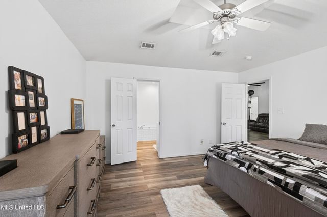 2505 Barbados Drive, Gautier, MS 39553