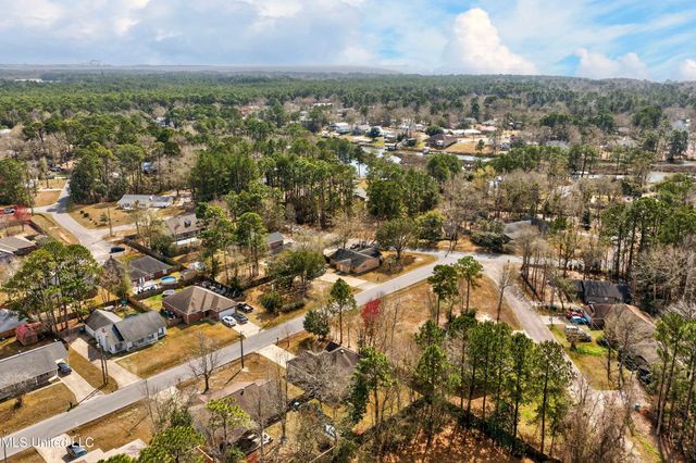 2505 Barbados Drive, Gautier, MS 39553