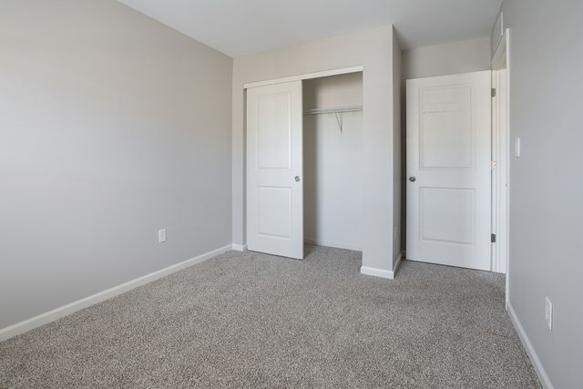 1479 Yosemite Way, Pingree Grove, IL 60140