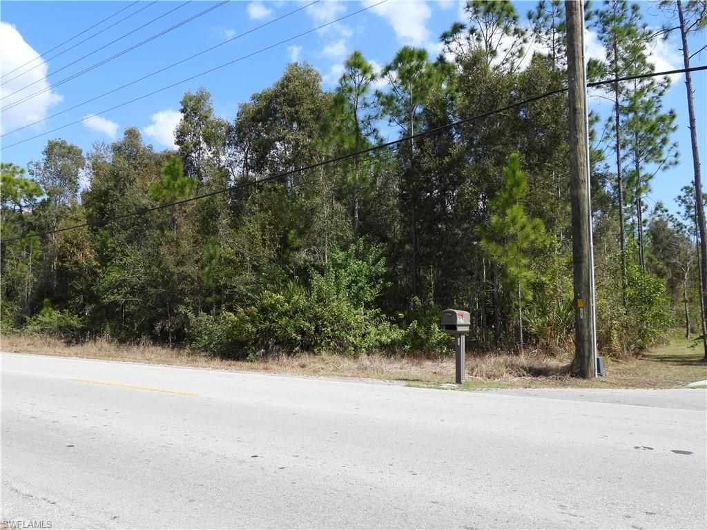 50XX Everglades BLVD N, NAPLES, FL 34120 — exterior