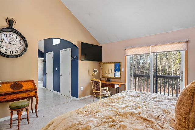 417 Candia Road, Chester, NH 03036