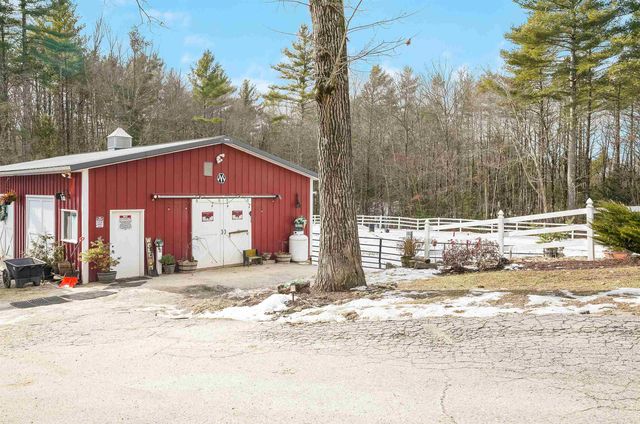 417 Candia Road, Chester, NH 03036