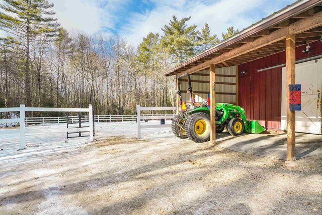 417 Candia Road, Chester, NH 03036