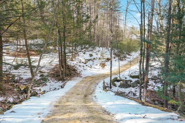 417 Candia Road, Chester, NH 03036