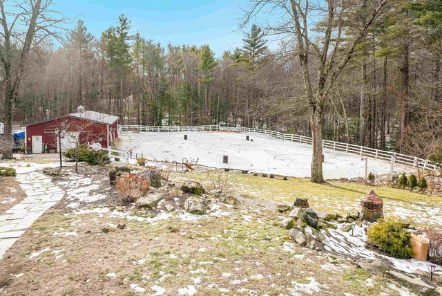 417 Candia Road, Chester, NH 03036