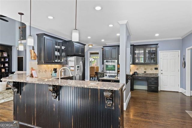 37 Creekside Court, Acworth, GA 30101