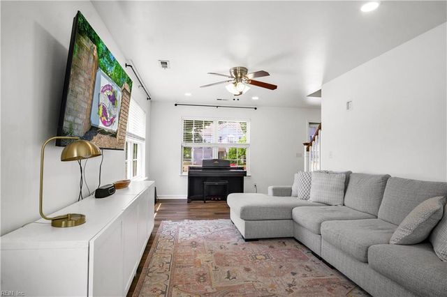 200 Chardonnay RD, Williamsburg, VA 23185
