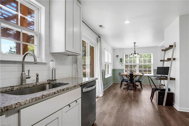 200 Chardonnay RD, Williamsburg, VA 23185