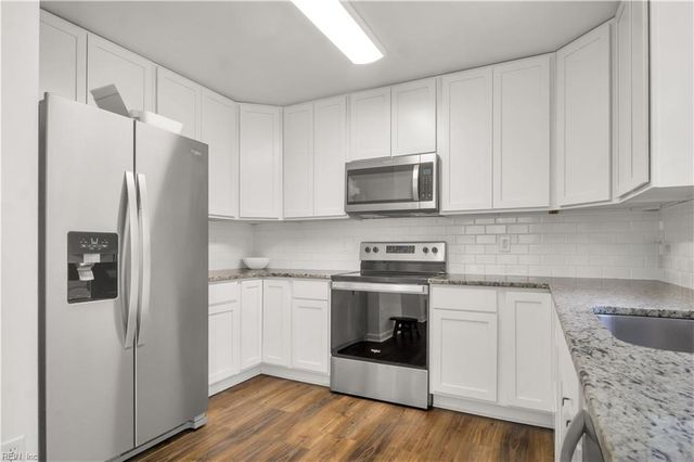 200 Chardonnay RD, Williamsburg, VA 23185