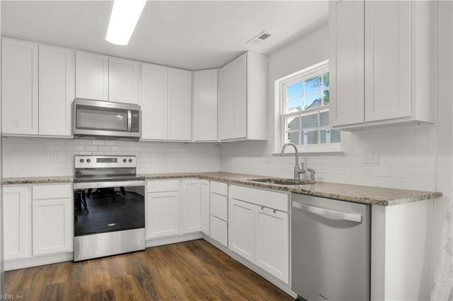 200 Chardonnay RD, Williamsburg, VA 23185