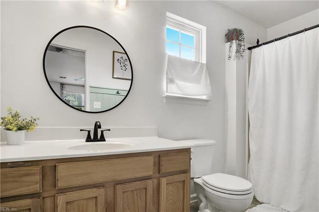200 Chardonnay RD, Williamsburg, VA 23185