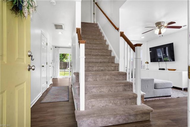 200 Chardonnay RD, Williamsburg, VA 23185
