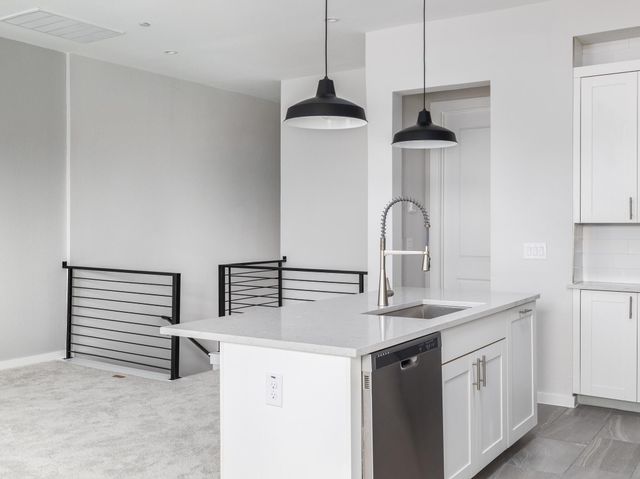 12001 Vista Parke DR 1204, Austin, TX 78726