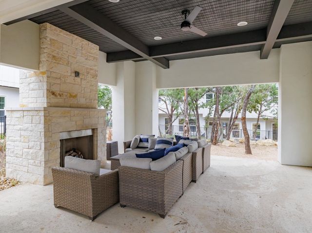 12001 Vista Parke DR 1204, Austin, TX 78726