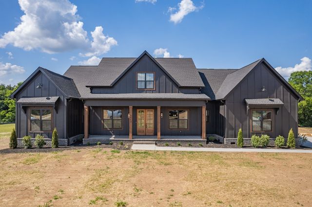 1234 Polk Ln, Columbia, TN 38401