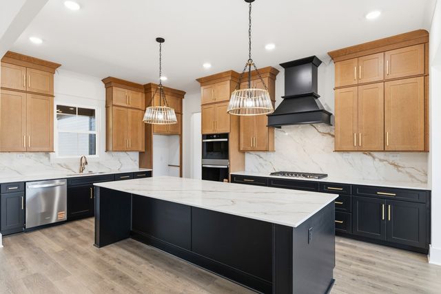 1234 Polk Ln, Columbia, TN 38401