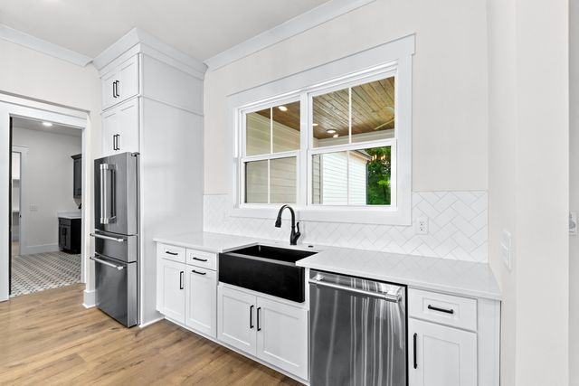 1234 Polk Ln, Columbia, TN 38401