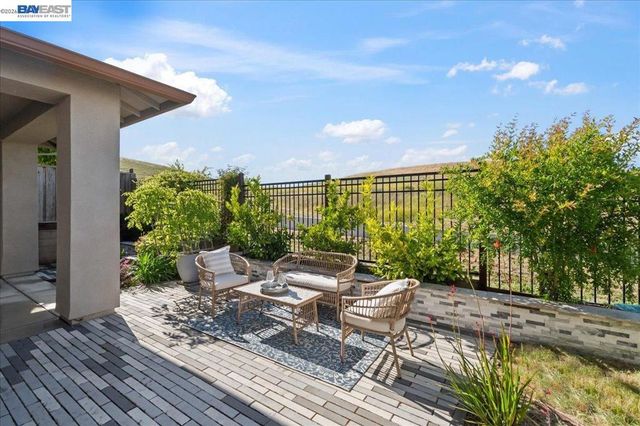 4527 Pine Mountain Way, Dublin, CA 94568