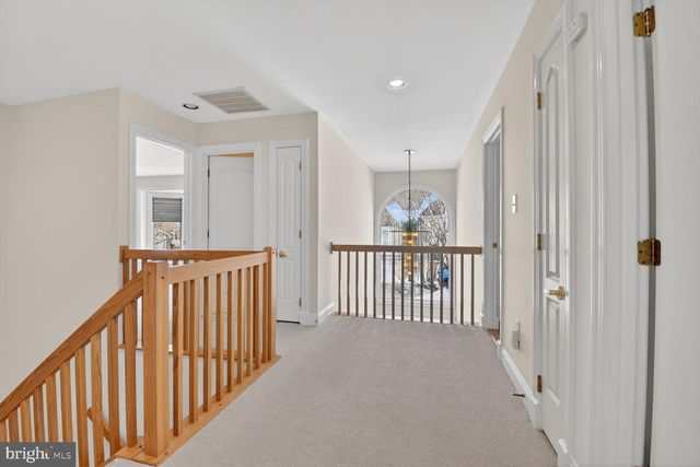 5516 THORNBUSH CT, Bethesda, MD 20814