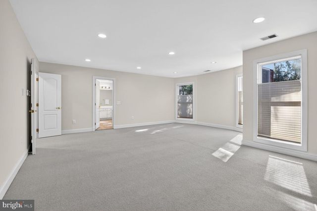 5516 THORNBUSH CT, Bethesda, MD 20814