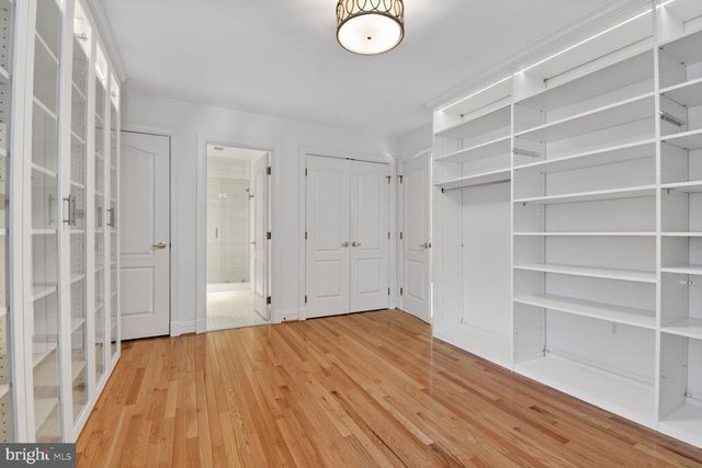 5516 THORNBUSH CT, Bethesda, MD 20814