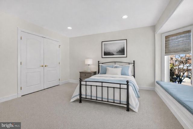 5516 THORNBUSH CT, Bethesda, MD 20814