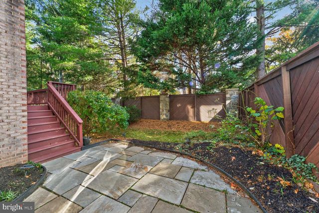 5516 THORNBUSH CT, Bethesda, MD 20814