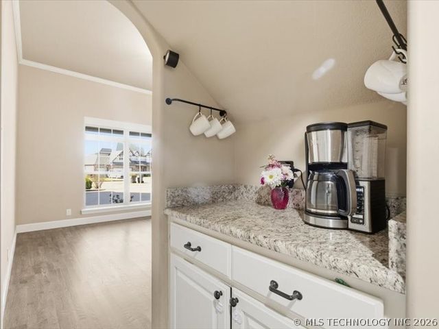 307 W 128th Street S, Jenks, OK 74037